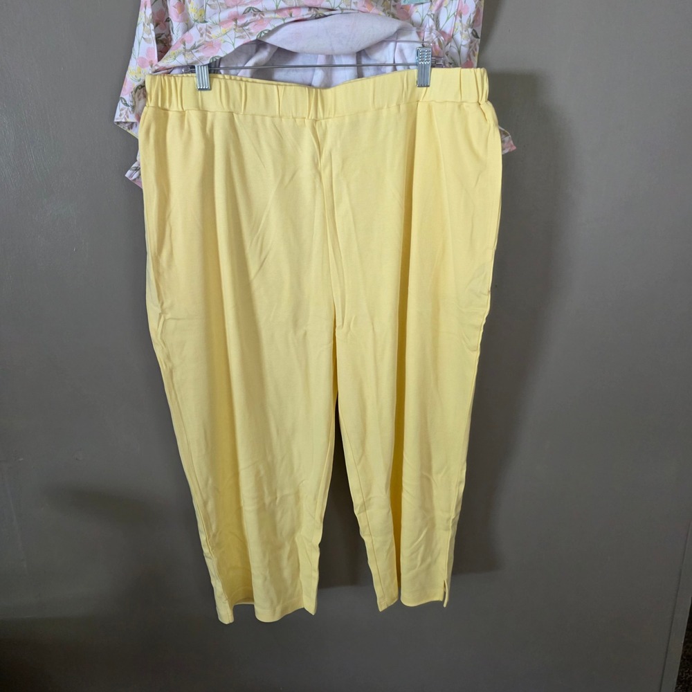 Womens Floral Yellow Shirt And Pant Set Size XL Short Sleeve Colorful Comfy - Picture 5 of 7